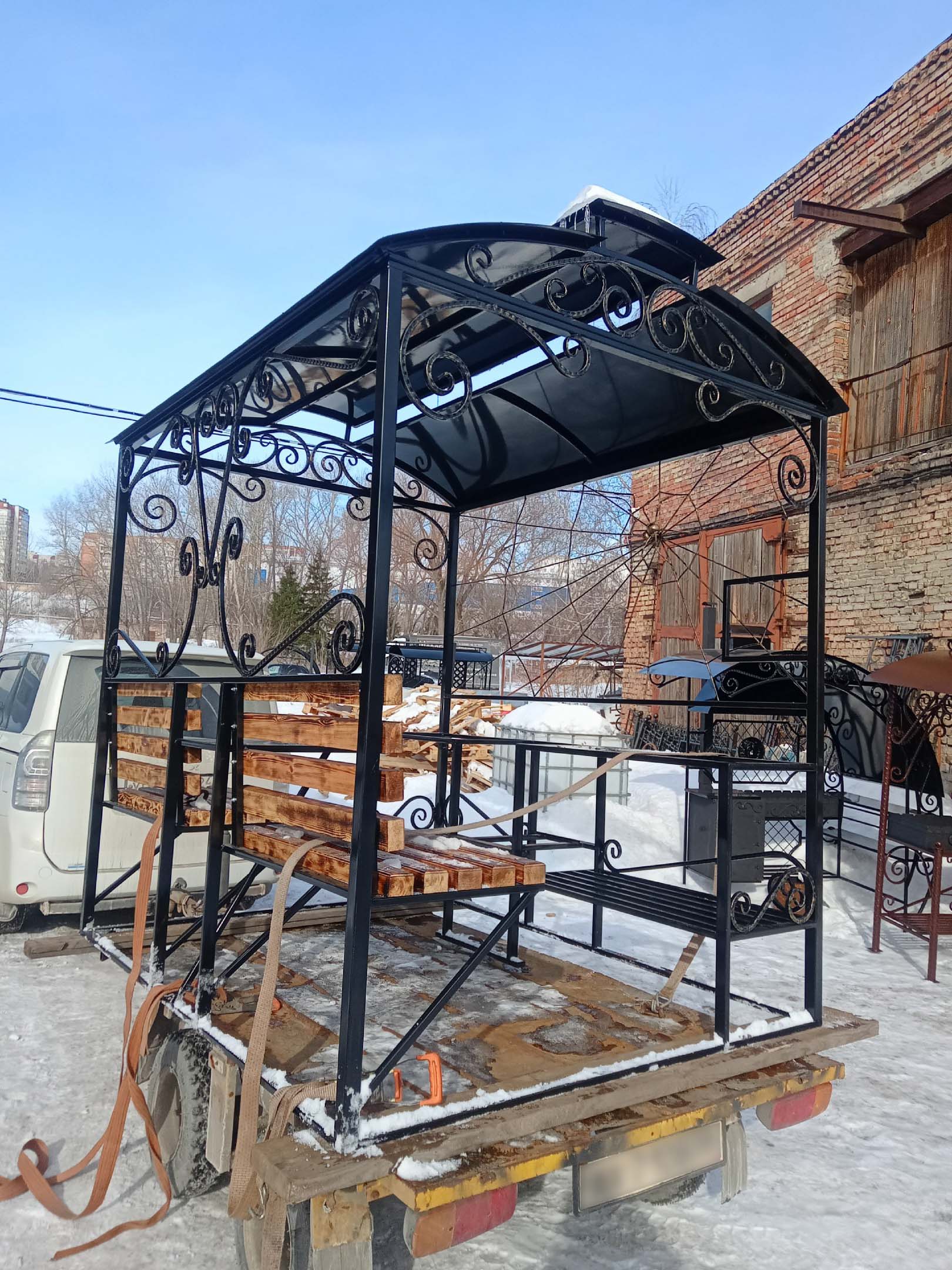Миниатюра 1